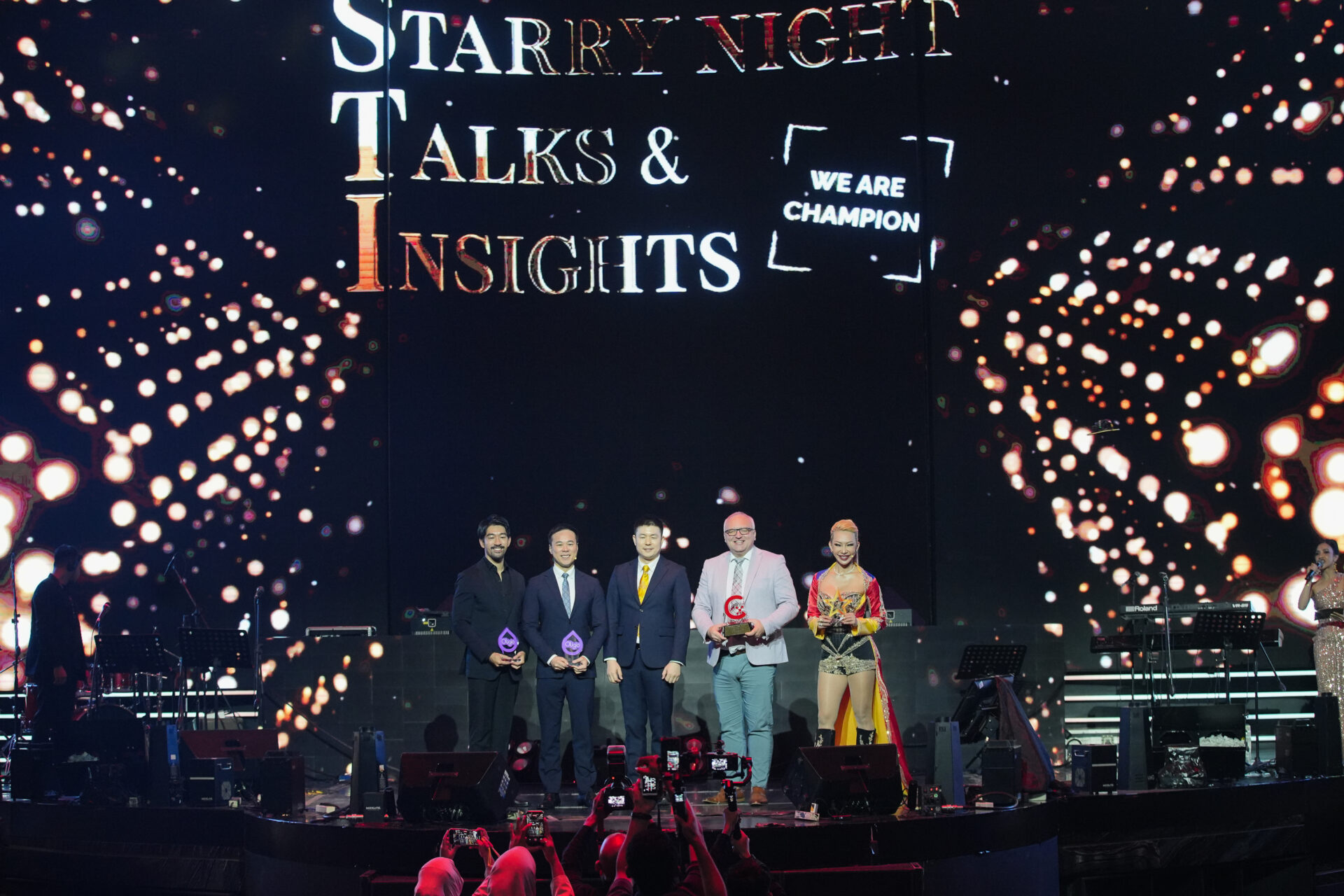 Prilly Latuconsina Menjadi Brand Ambassador CELLBOOSTER® di Starry Night Talks & Insights 2025